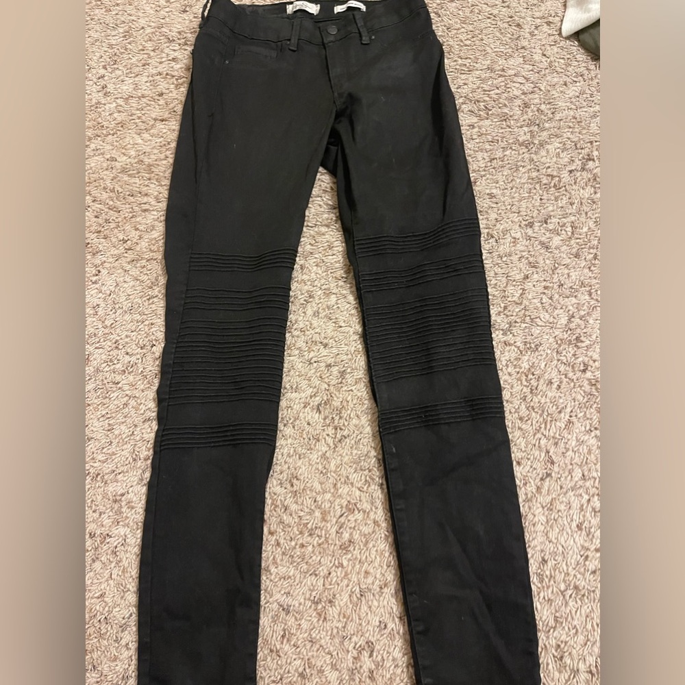 black pants